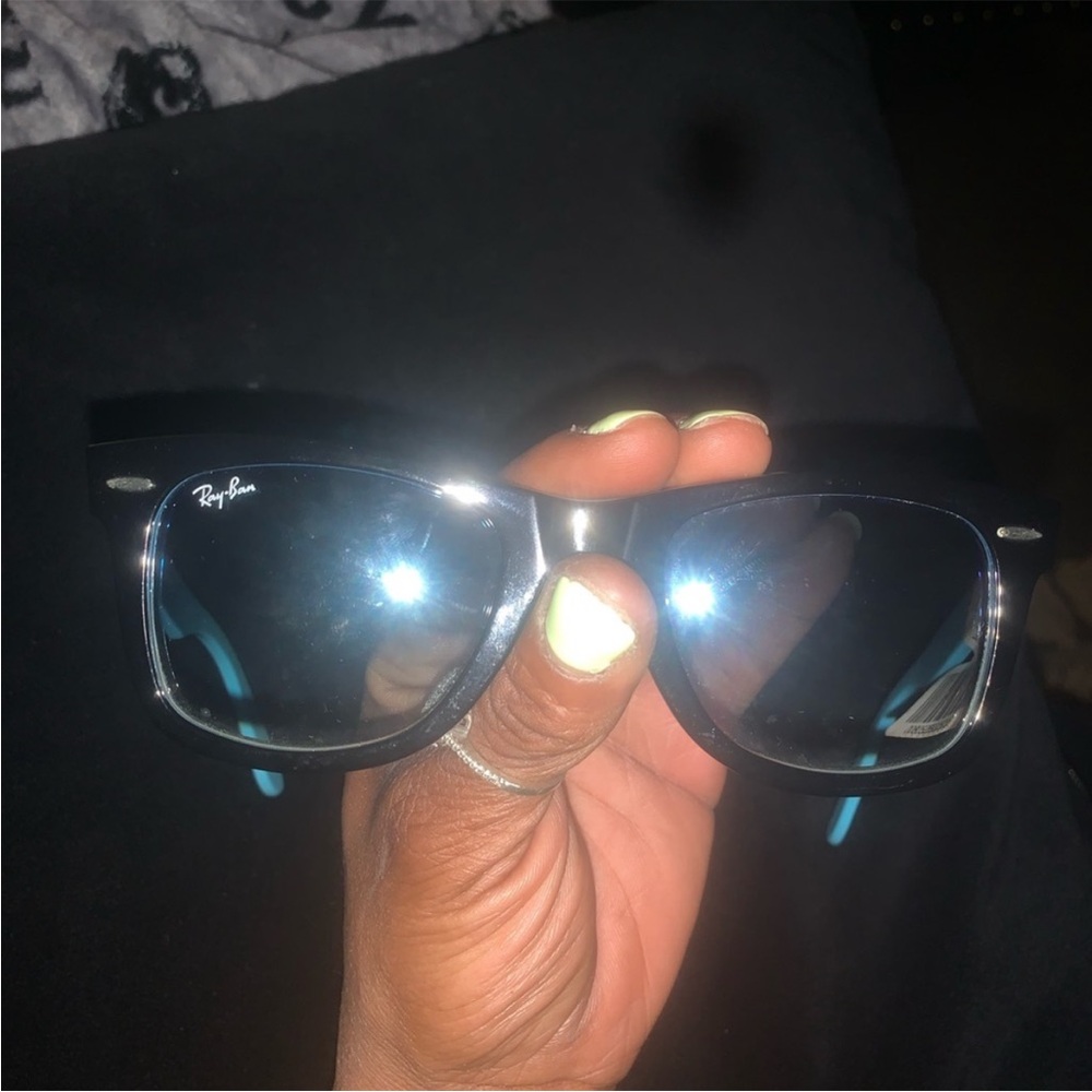 Ray-Ban Black Sunglasses